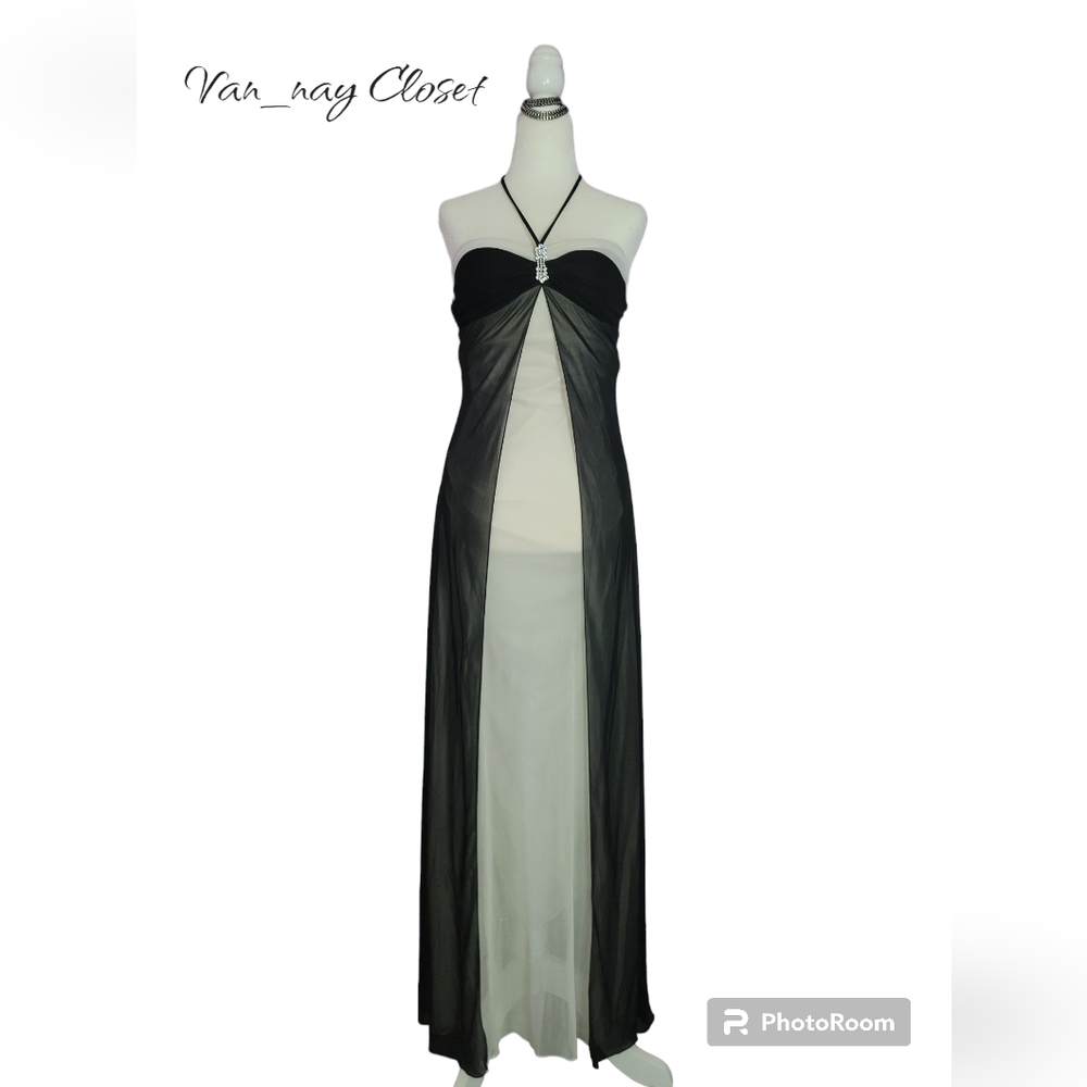 Beata Studio black and white evening dress